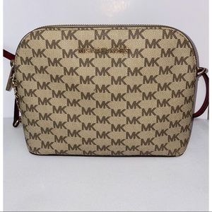 Michael Kors Crossbody